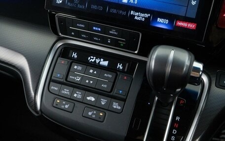 Honda Stepwgn IV, 2021 год, 3 137 900 рублей, 18 фотография