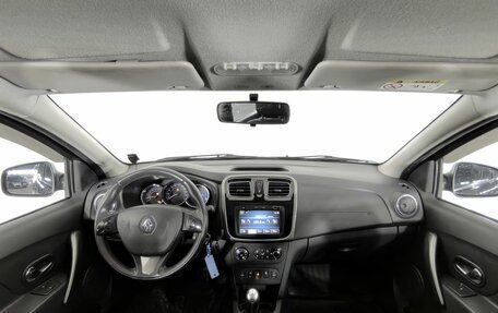 Renault Sandero II рестайлинг, 2015 год, 1 050 000 рублей, 10 фотография