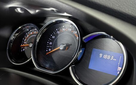 Renault Sandero II рестайлинг, 2015 год, 1 050 000 рублей, 13 фотография