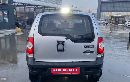 Chevrolet Niva I рестайлинг, 2009 год, 350 000 рублей, 2 фотография