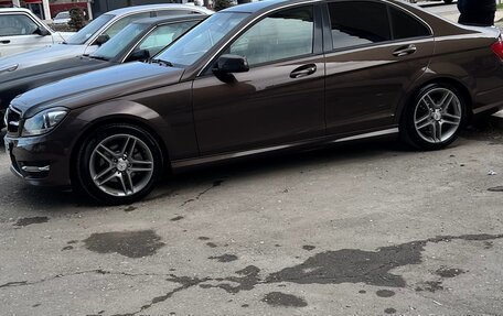 Mercedes-Benz C-Класс, 2012 год, 1 235 000 рублей, 2 фотография