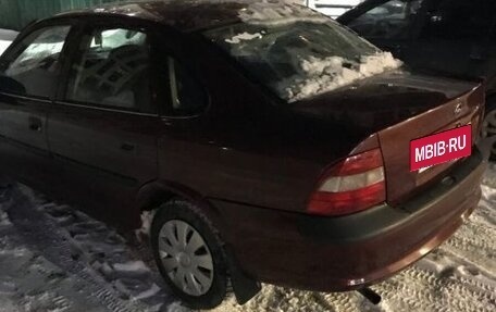 Opel Vectra B рестайлинг, 1997 год, 110 000 рублей, 3 фотография