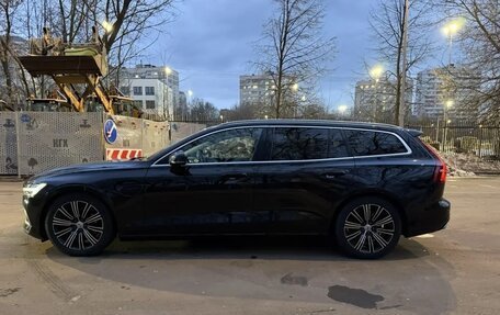 Volvo V60 II, 2020 год, 2 650 000 рублей, 5 фотография