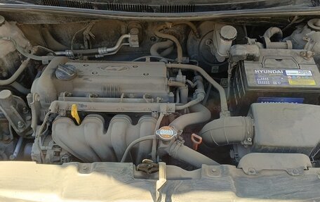 Hyundai Solaris II рестайлинг, 2012 год, 950 000 рублей, 9 фотография