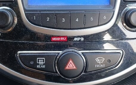 Hyundai Solaris II рестайлинг, 2012 год, 950 000 рублей, 7 фотография
