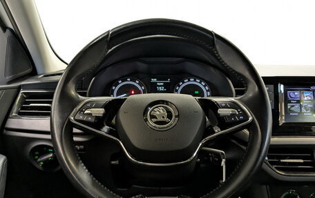 Skoda Rapid II, 2021 год, 1 350 000 рублей, 21 фотография