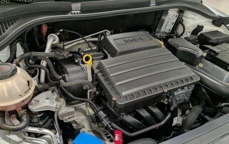 Skoda Rapid II, 2021 год, 1 350 000 рублей, 9 фотография