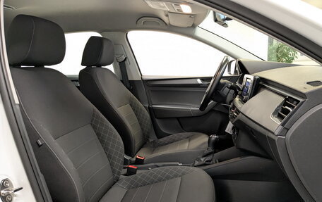 Skoda Rapid II, 2021 год, 1 350 000 рублей, 23 фотография