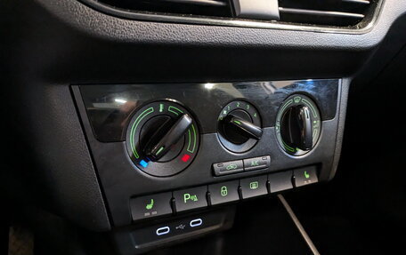 Skoda Rapid II, 2021 год, 1 350 000 рублей, 26 фотография