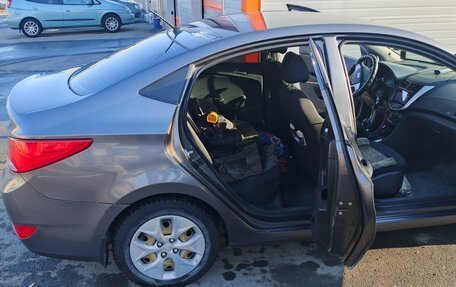 Hyundai Solaris II рестайлинг, 2022 год, 1 300 000 рублей, 12 фотография