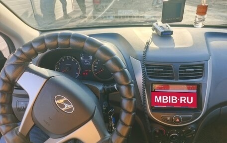 Hyundai Solaris II рестайлинг, 2022 год, 1 300 000 рублей, 9 фотография