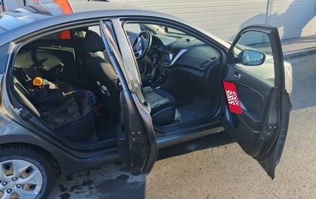 Hyundai Solaris II рестайлинг, 2022 год, 1 300 000 рублей, 11 фотография