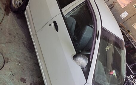 Mazda Familia, 2000 год, 300 000 рублей, 3 фотография