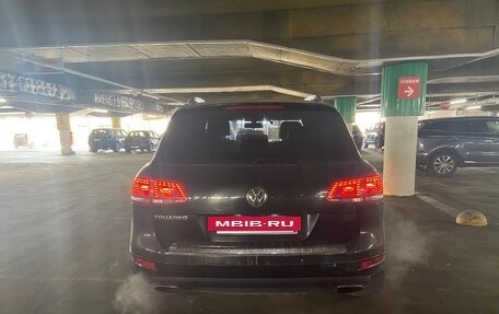 Volkswagen Touareg III, 2012 год, 1 860 000 рублей, 10 фотография