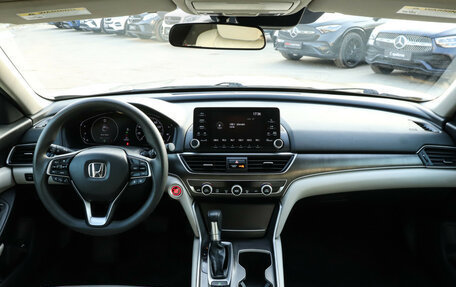 Honda Accord IX рестайлинг, 2019 год, 1 770 000 рублей, 11 фотография