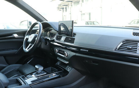 Audi Q5, 2021 год, 4 990 000 рублей, 9 фотография