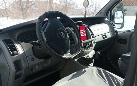 Opel Vivaro A рестайлинг, 2003 год, 900 000 рублей, 6 фотография