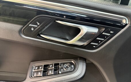 Porsche Macan I рестайлинг, 2015 год, 3 100 000 рублей, 5 фотография