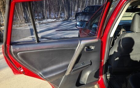 Toyota RAV4, 2013 год, 1 550 000 рублей, 13 фотография