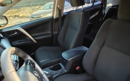 Toyota RAV4, 2013 год, 1 550 000 рублей, 11 фотография