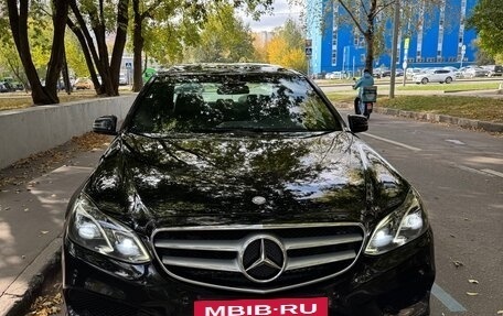 Mercedes-Benz E-Класс, 2014 год, 2 200 000 рублей, 3 фотография