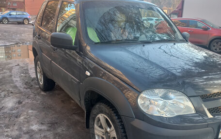 Chevrolet Niva I рестайлинг, 2019 год, 650 000 рублей, 2 фотография