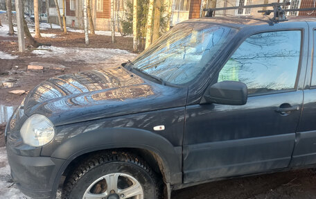Chevrolet Niva I рестайлинг, 2019 год, 650 000 рублей, 3 фотография
