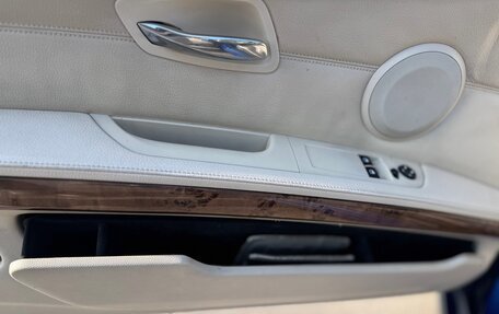 BMW 3 серия, 2007 год, 1 050 000 рублей, 13 фотография