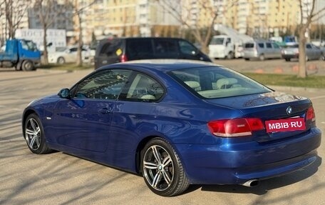 BMW 3 серия, 2007 год, 1 050 000 рублей, 10 фотография