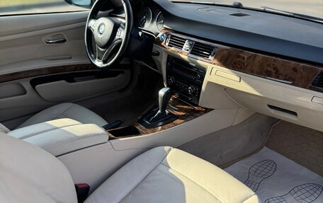 BMW 3 серия, 2007 год, 1 050 000 рублей, 15 фотография