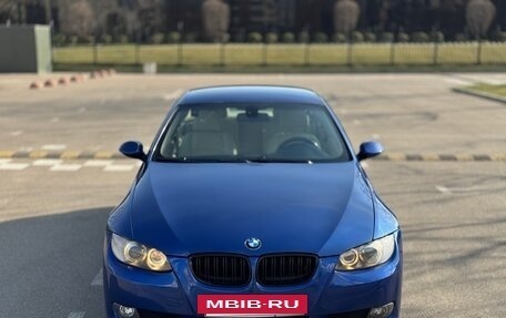 BMW 3 серия, 2007 год, 1 050 000 рублей, 5 фотография