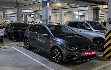 Volkswagen Golf VII, 2018 год, 1 870 000 рублей, 6 фотография