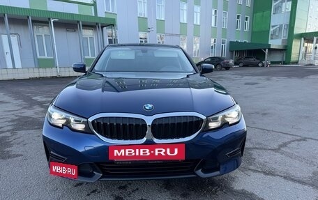 BMW 3 серия, 2020 год, 4 300 000 рублей, 2 фотография