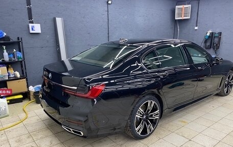 BMW 7 серия, 2017 год, 3 850 000 рублей, 3 фотография