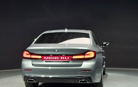 BMW 5 серия, 2022 год, 5 990 000 рублей, 4 фотография