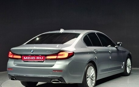 BMW 5 серия, 2022 год, 5 990 000 рублей, 3 фотография