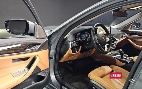 BMW 5 серия, 2022 год, 5 990 000 рублей, 8 фотография