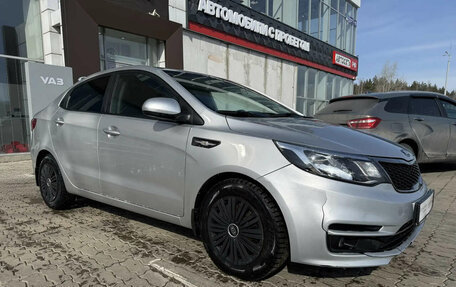 KIA Rio III рестайлинг, 2016 год, 978 500 рублей, 5 фотография