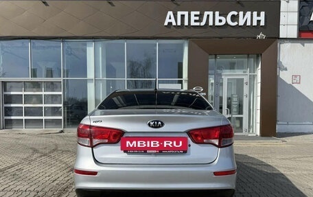 KIA Rio III рестайлинг, 2016 год, 978 500 рублей, 17 фотография