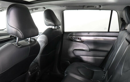 Toyota Highlander, 2021 год, 4 797 000 рублей, 12 фотография