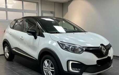 Renault Kaptur I рестайлинг, 2018 год, 1 385 000 рублей, 1 фотография