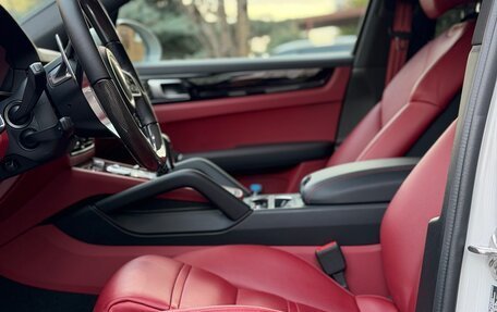 Porsche Cayenne III, 2020 год, 9 700 000 рублей, 13 фотография