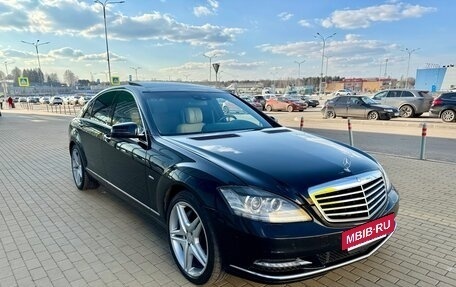 Mercedes-Benz S-Класс, 2011 год, 1 499 000 рублей, 2 фотография