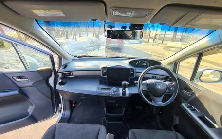 Honda Freed I, 2012 год, 1 400 000 рублей, 4 фотография