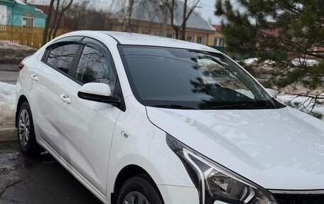 KIA Rio IV, 2021 год, 1 750 000 рублей, 3 фотография