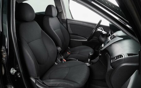 Hyundai Solaris II рестайлинг, 2011 год, 749 000 рублей, 8 фотография