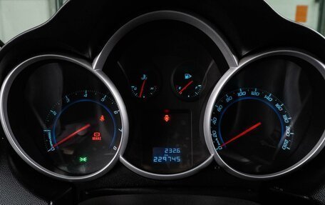 Chevrolet Cruze II, 2011 год, 799 000 рублей, 13 фотография