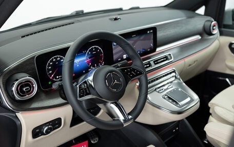 Mercedes-Benz V-Класс, 2026 год, 15 290 000 рублей, 11 фотография