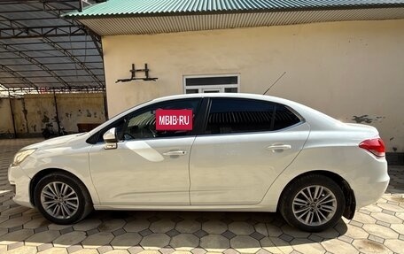 Citroen C4 II рестайлинг, 2015 год, 750 000 рублей, 10 фотография