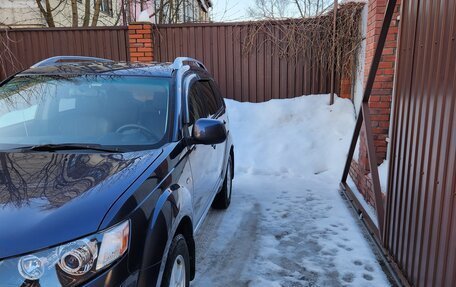 Mitsubishi Outlander III рестайлинг 3, 2007 год, 1 200 000 рублей, 3 фотография